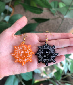 Spooky sun earrings