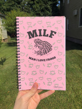 이미지를 갤러리 뷰어에 로드 , Pink MILF frog notebook