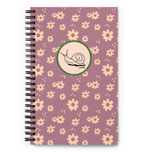 Cargar imagen en el visor de la galería, Floral snail notebook